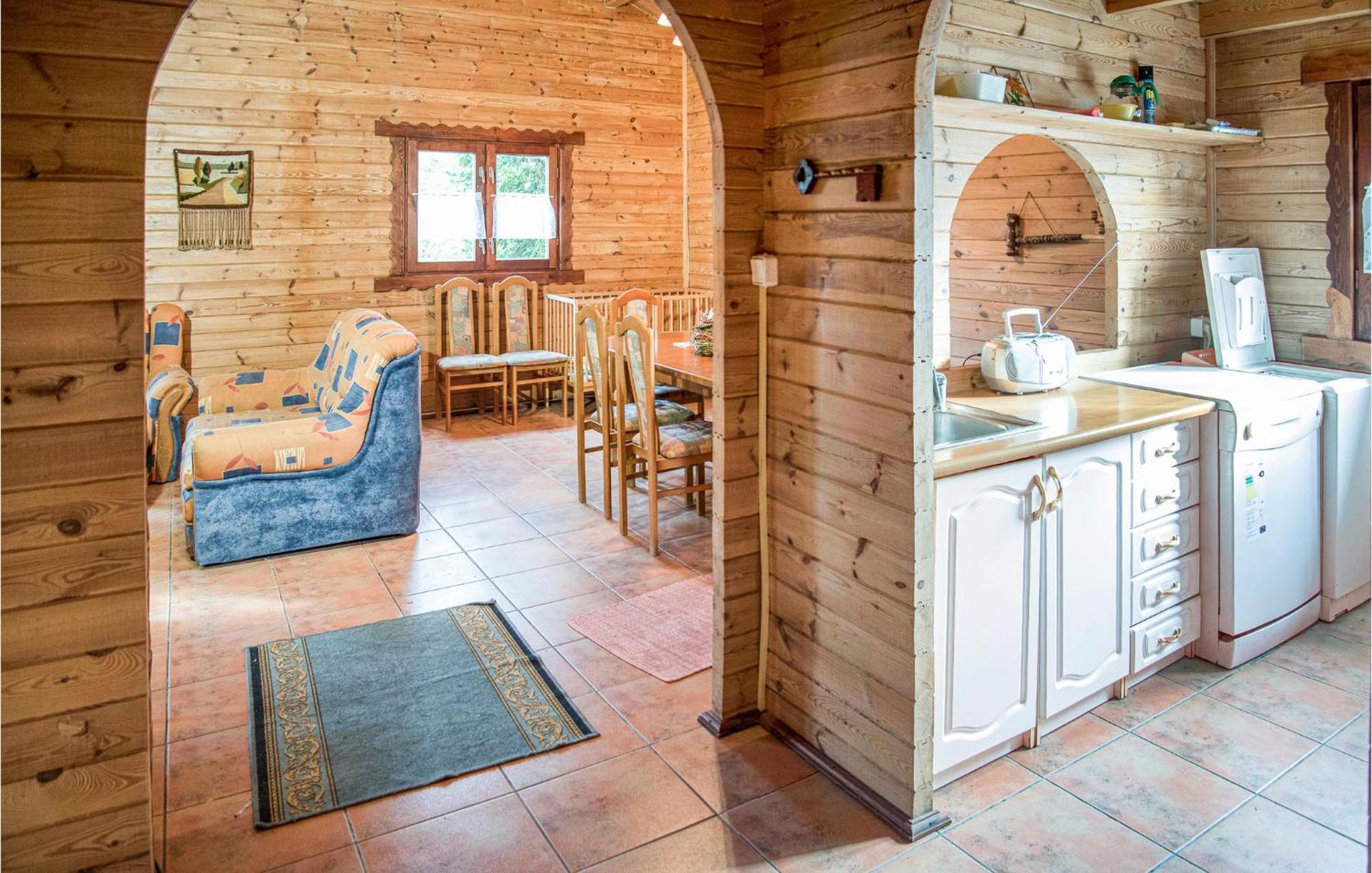Nice Home In Mscice With Kitchen Mścice Exterior foto